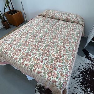 Floral Patterned Indian Cotton Bed cover - Queen / Cream, Pink and Green